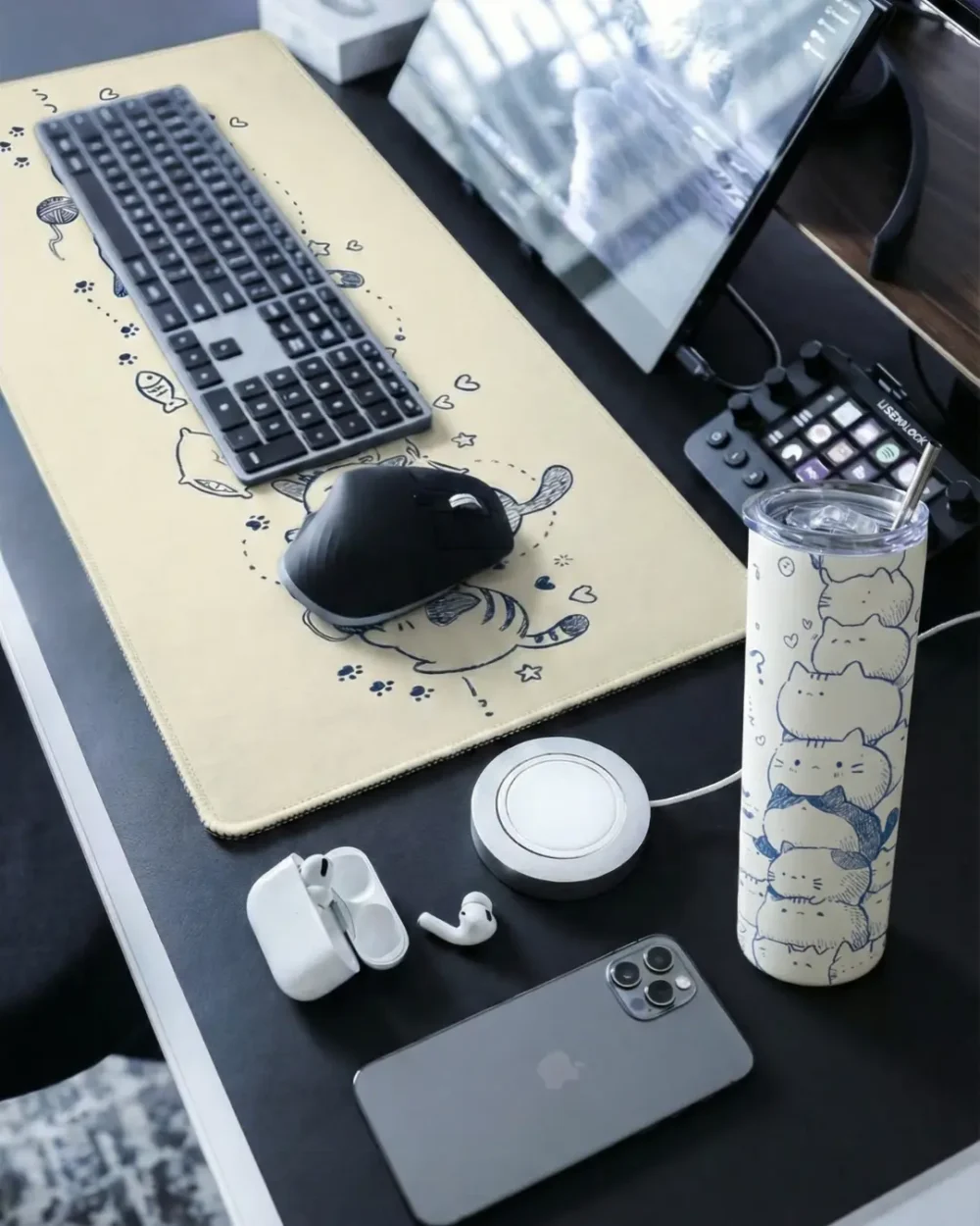 The Gentle Parade Studio Suite (Tumbler + XL Desk Mat) (5) The Gentle Parade Studio Suite (Tumbler + XL Desk Mat)